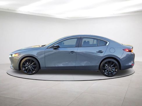 Used 2022 MAZDA MAZDA3 s image 4