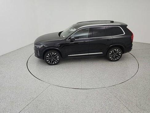 New 2026 Volvo XC90 B6 Plus w/ Protection Package Premier AWD/4WD image 20