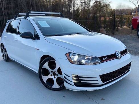 Used 2015 Volkswagen GTI S FWD image 2