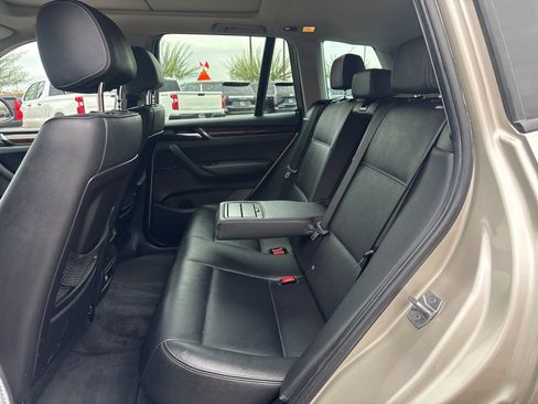 Used 2017 BMW X3 sDrive28i image 13