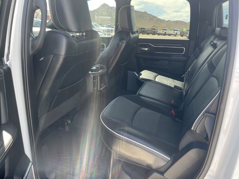 Used 2018 RAM 3500 Laramie AWD/4WD image 11