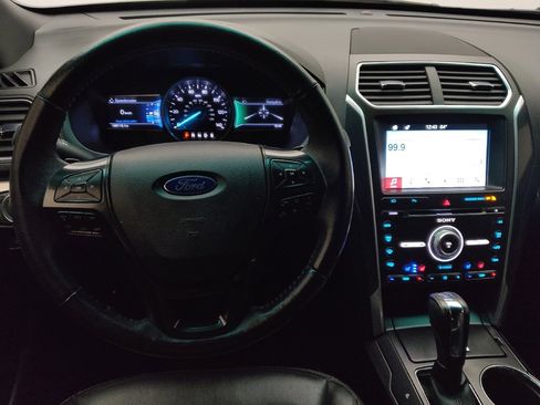 Used 2017 Ford Explorer Sport w/ Equipment Group 401A AWD/4WD image 22