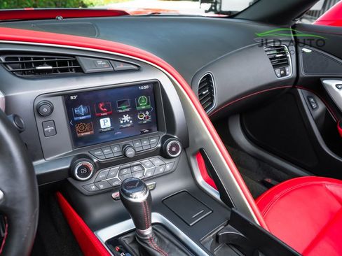 Used 2016 Chevrolet Corvette Z06 w/ 2LZ Preferred Equipment Group image 19