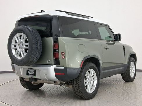 Used 2021 Land Rover Defender 90 S image 8