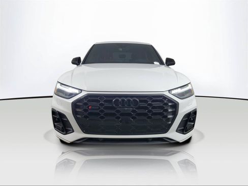 Used 2023 Audi SQ5 Prestige w/ Prestige Package AWD/4WD image 2