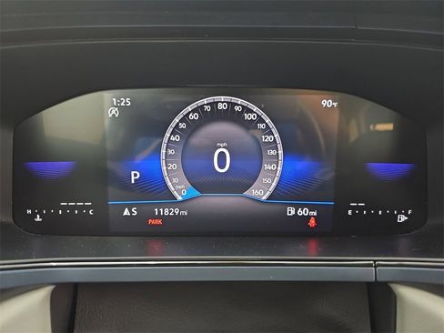 Used 2024 Volkswagen Taos SE image 27