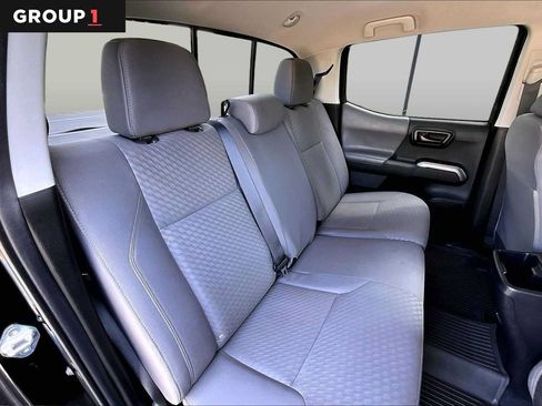 Certified 2023 Toyota Tacoma SR5 AWD/4WD image 20
