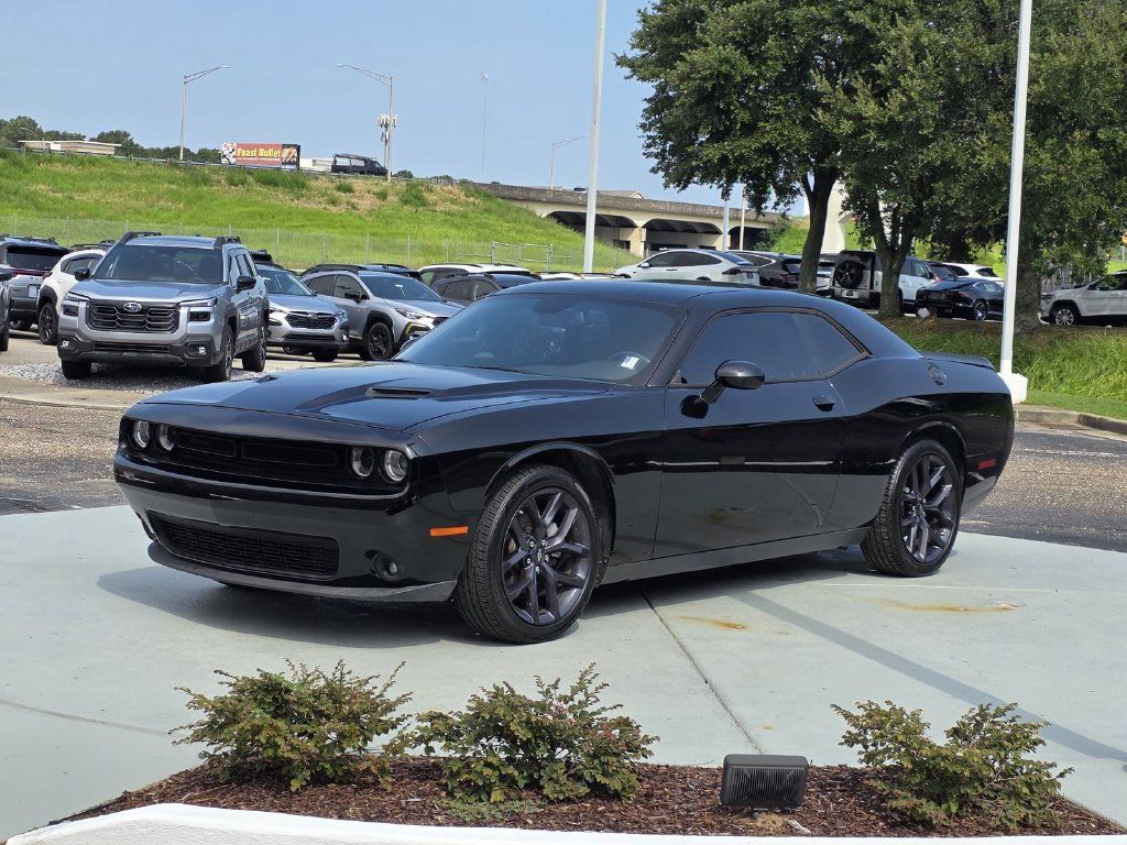 Used 2023 Dodge Challenger SXT w/ Blacktop Package RWD image 8