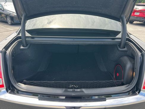 Used 2013 Chrysler 300 C w/ Beats Audio Group RWD image 36