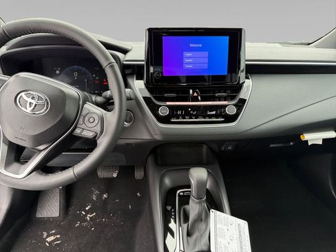New 2026 Toyota Corolla SE image 10