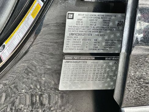 Certified 2020 Buick Envision Essence w/ Experience Buick Package image 34