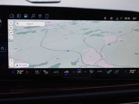 New 2026 Chevrolet Traverse RS image 21