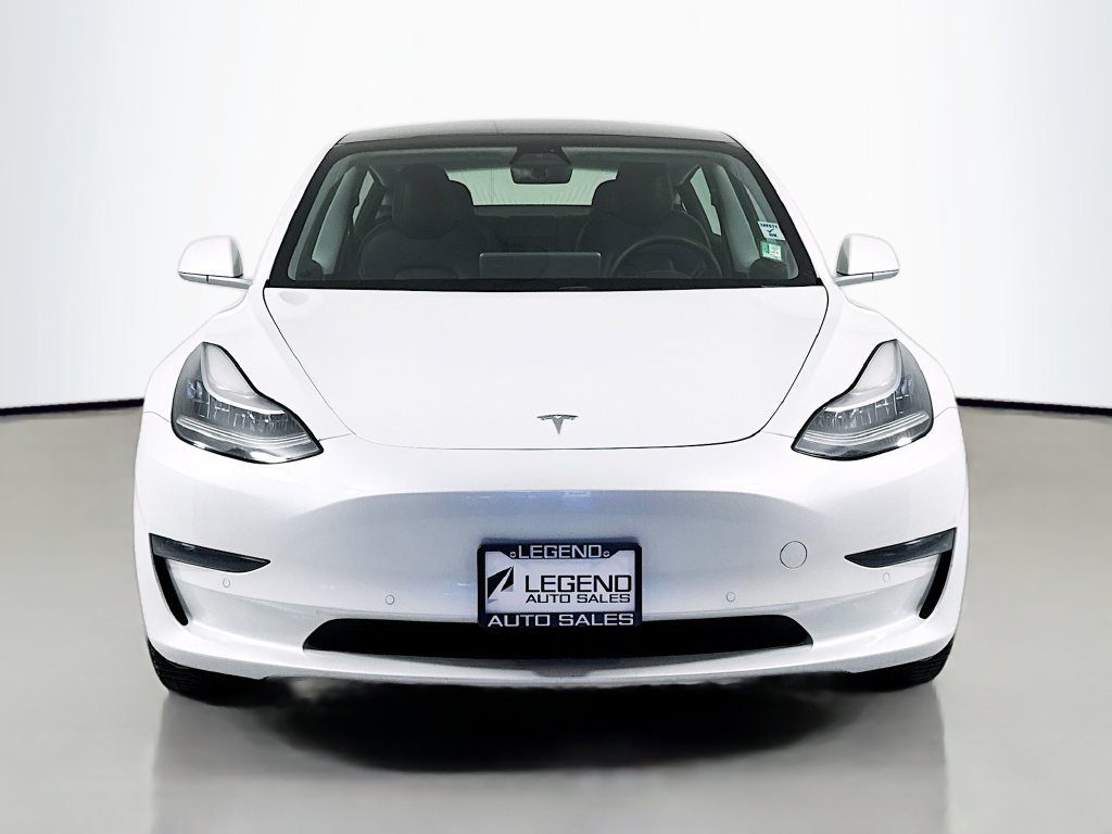 Used 2020 Tesla Model 3 Standard Range RWD image 3