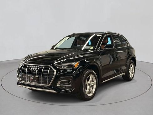 Certified 2024 Audi Q5 Premium w/ Convenience Package AWD/4WD image 1