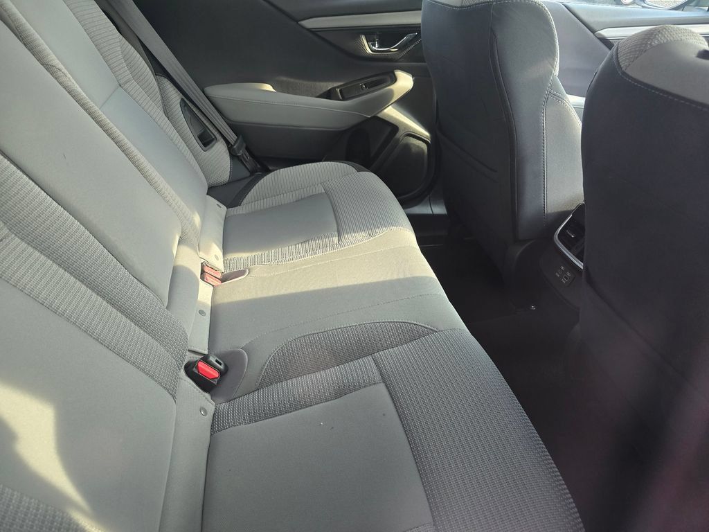 Used 2024 Subaru Outback Premium AWD/4WD image 12