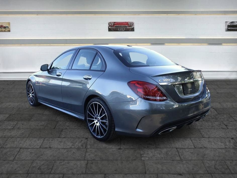 Used 2018 Mercedes-Benz C 300 Sedan w/ AMG Line image 5