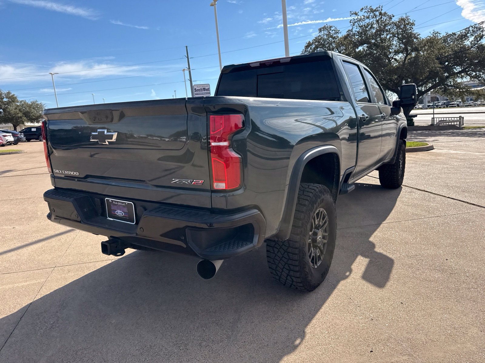 Used 2026 Chevrolet Silverado 2500 ZR2 AWD/4WD image 7