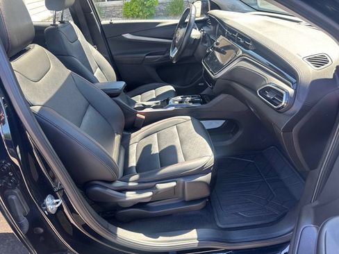 Used 2023 Chevrolet Bolt EUV Premier w/ Sun & Sound Package FWD image 54