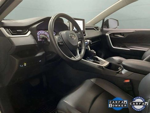 Used 2024 Toyota RAV4 XLE Premium image 16