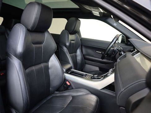 Used 2017 Land Rover Range Rover Evoque SE Premium AWD/4WD image 27