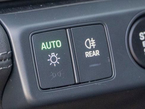 Certified 2025 Porsche Panamera GTS image 29