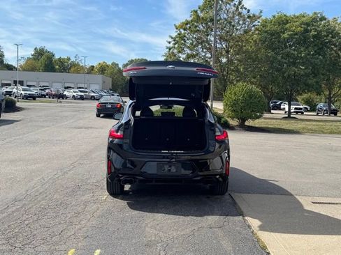 Certified 2024 BMW X4 M40i w/ Premium Package image 29