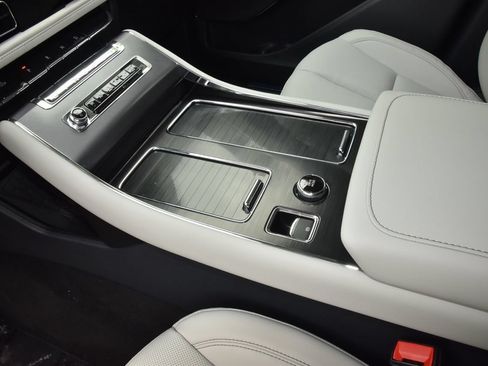 New 2026 Lincoln Aviator 2WD image 31