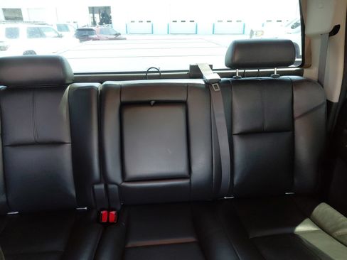 Used 2009 GMC Sierra 3500 SLE w/ SLE Preferred Package AWD/4WD image 30