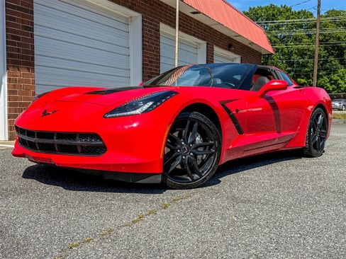 Used 2019 Chevrolet Corvette Stingray Coupe w/ Carbon Flash Badge Package RWD image 6