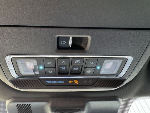 Used 2025 Ford F150 Raptor image 29