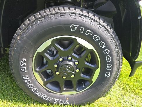 New 2026 RAM 2500 Laramie AWD/4WD image 31