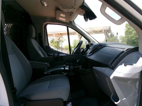 Used 2019 Ford Transit 150 130 Low Roof image 41