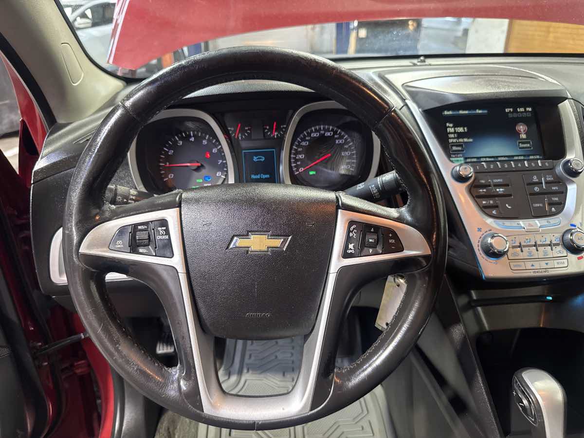 Used 2013 Chevrolet Equinox LT w/ Driver Convenience Package FWD image 17