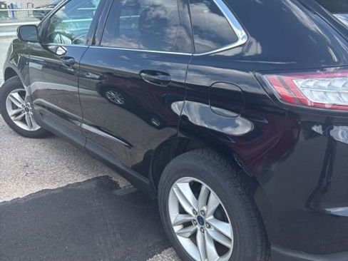 Used 2016 Ford Edge SEL w/ Equipment Group 201A AWD/4WD image 4