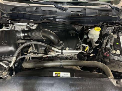 Used 2017 RAM 1500 Classic SLT image 26