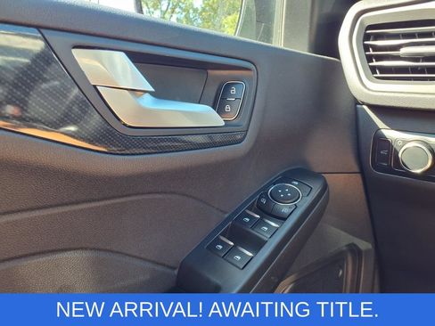 Certified 2024 Ford Escape ST-Line w/ Tech Pack #1 AWD/4WD image 19
