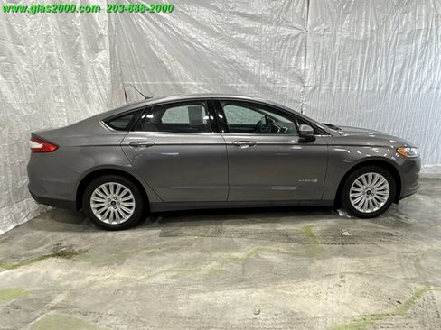 Used 2014 Ford Fusion S image 14
