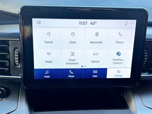 Certified 2021 Ford Explorer XLT w/ Equipment Group 202A image 53