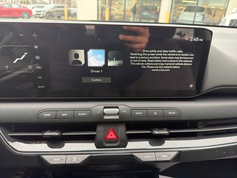 New 2025 Kia K4 EX image 33