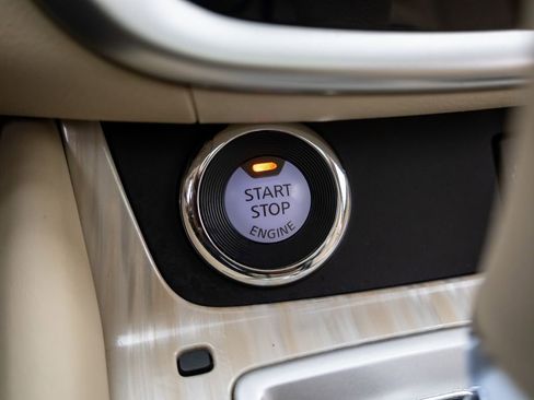 Used 2018 Nissan Murano SL w/ Moonroof Package AWD/4WD image 27