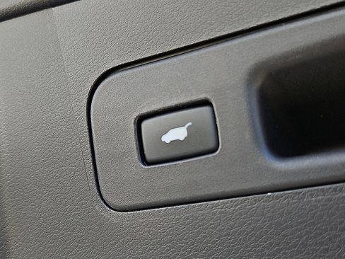 Used 2019 Acura MDX A-Spec image 32