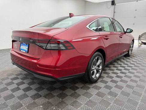 Used 2024 Honda Accord EX image 8