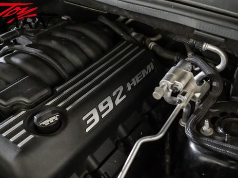 Used 2018 Dodge Durango SRT w/ SRT Interior Appearance Group image 51