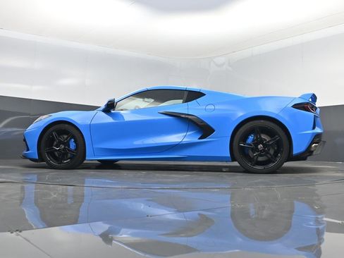 Used 2023 Chevrolet Corvette Stingray w/ Z51 Performance Package image 41