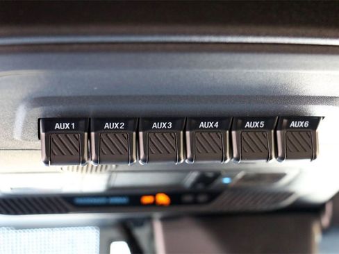 New 2025 Ford Bronco Badlands w/ Sasquatch Package image 15