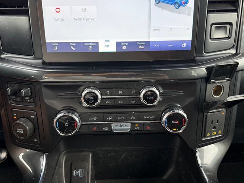 Used 2022 Ford F150 XLT w/ Equipment Group 302A High AWD/4WD image 16