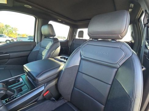 Used 2025 Ford F150 Raptor image 22