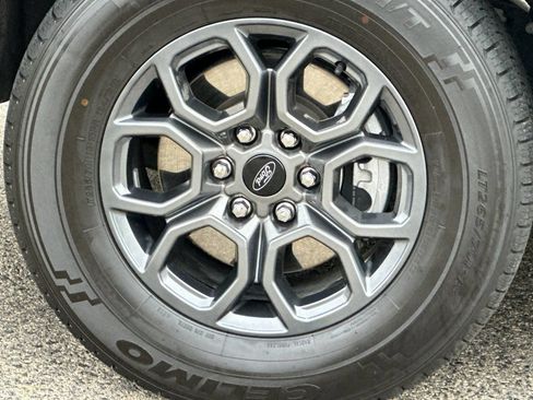 Used 2025 Ford Expedition Active AWD/4WD image 39