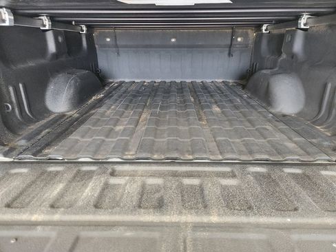Used 2017 Chevrolet Silverado 1500 LT w/ Texas Edition RWD image 32