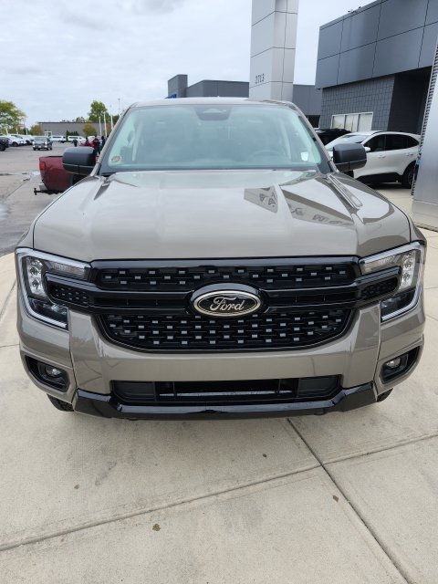 New 2026 Ford Ranger XLT w/ Equipment Group 301A High AWD/4WD image 3